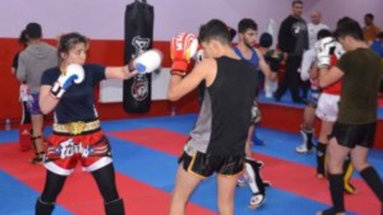 Tatvan'da Kick Boks ve Muay Thai kampı