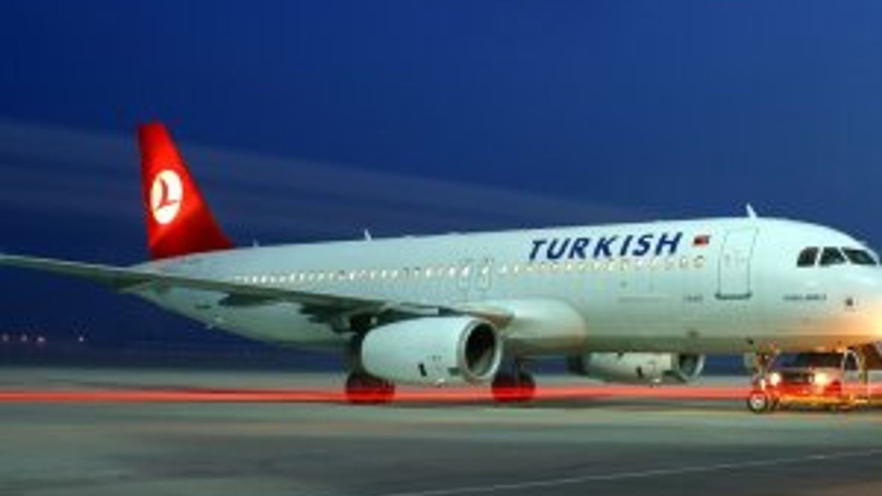 THY'nin İstanbul-Hakkari Uçağında Rötar