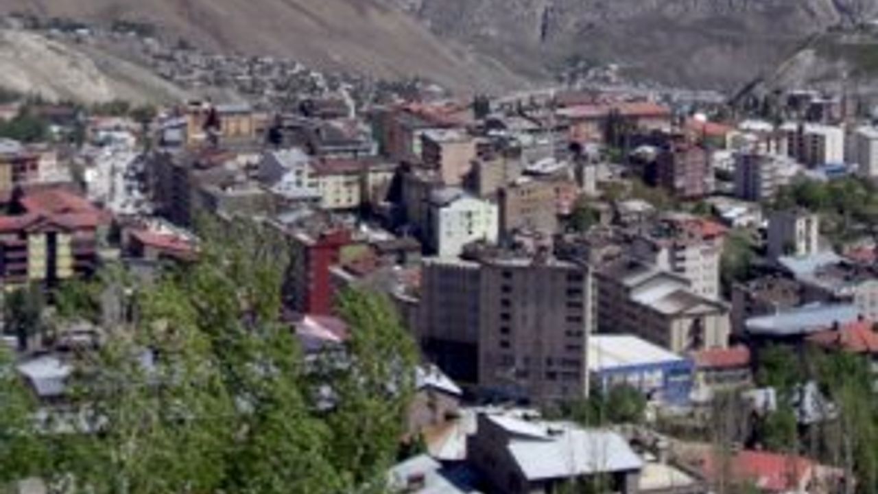 Zam şampiyonu kentler;  Hakkari ,Van, Bitlis, Muş