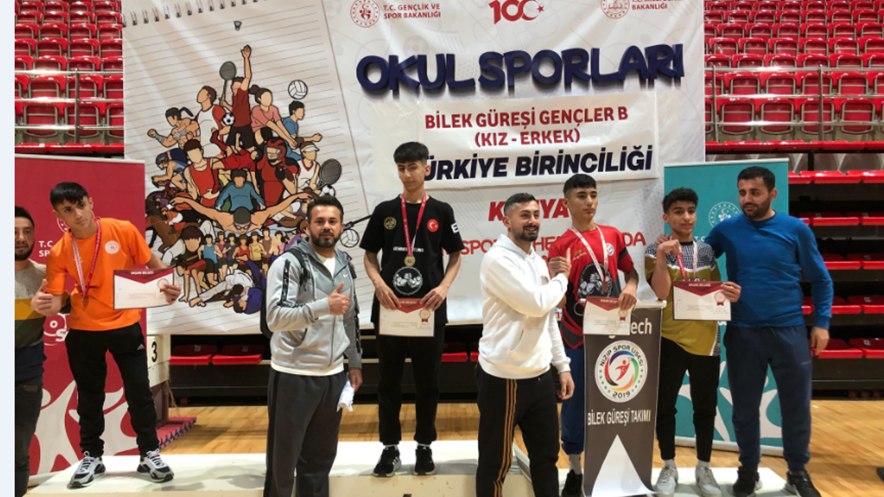 Hakkarili Toprak Bilek Güreşinde Türkiye 4. oldu