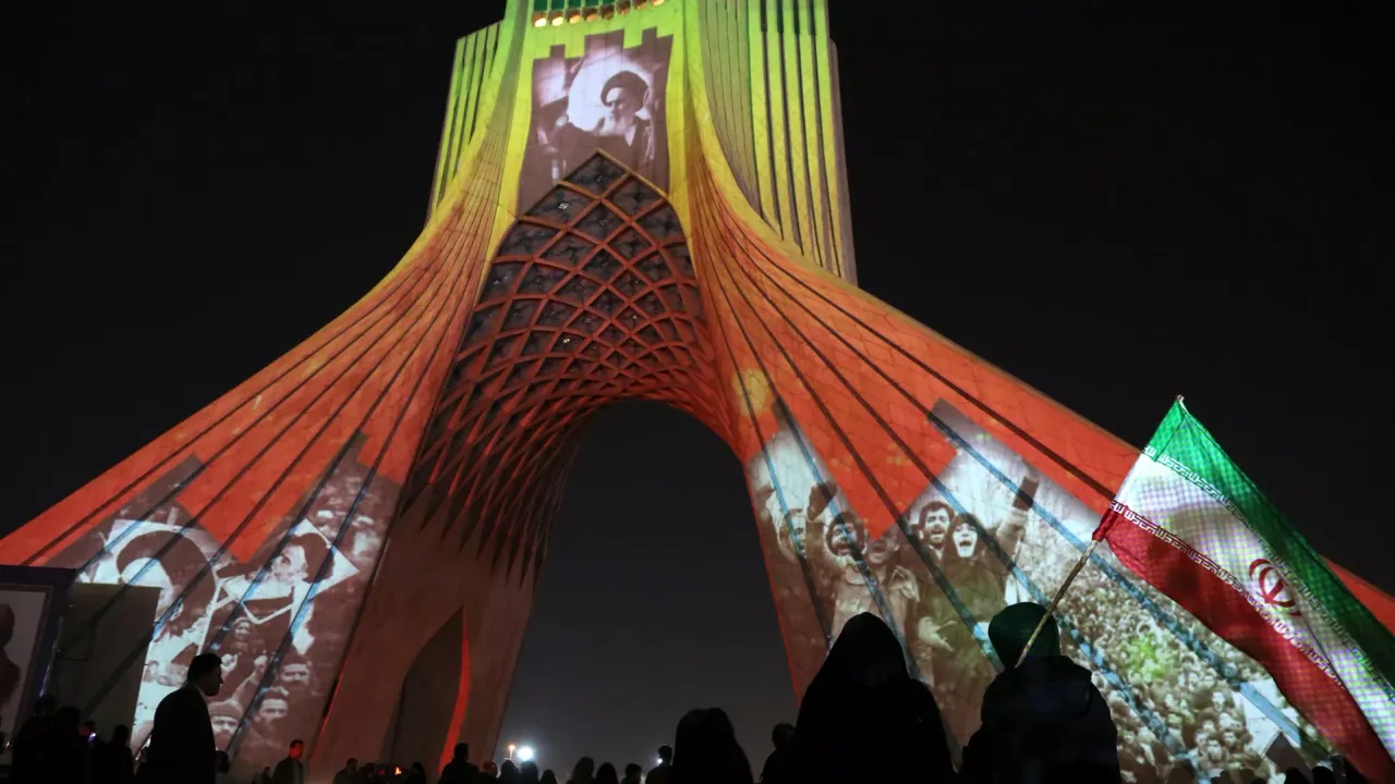 İran İslam Devrimi'nin 45'inci yılı kutlanıyor