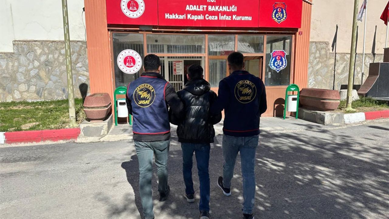 Hakkari'de 8 yıl 9 ay cezası olan K. C yakalndı