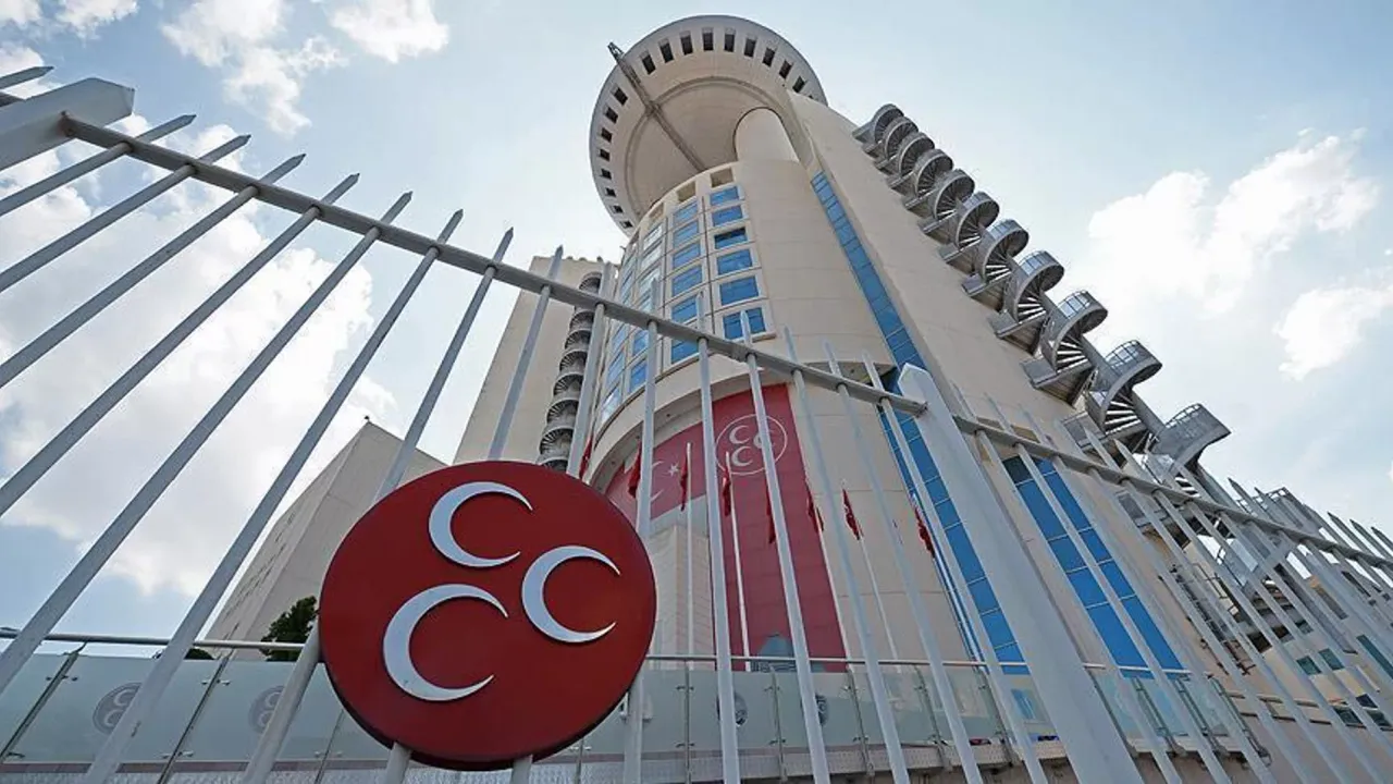 MHP'de 3 il başkanlığı daha feshedildi