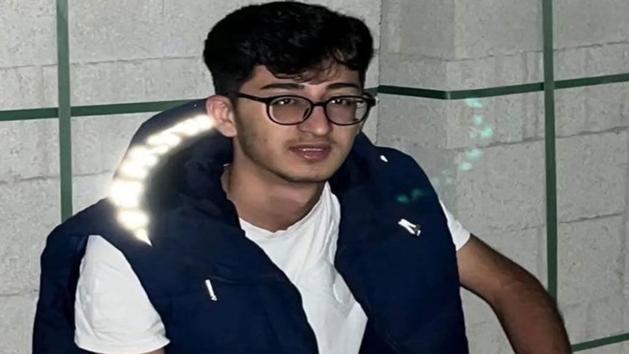 Hakkari'de 17 yaşındaki genç evinde ölü bulundu