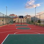 Bitlis'te futbol ve basketbol sahaları yenileniyor