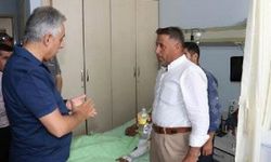 Hakkari Valisi, Yaralı Korucular ve Polis Memurunu Ziyaret Etti