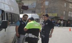 Hakkari’de okul güvenliği uygulaması yapıldı.