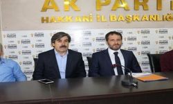 AK Parti Hakkari  İl Başkanlığında Devir Teslim Töreni Yapıldı