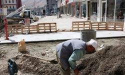 İş Makinesi Yetersizliği Tepki!