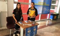 Hakkari Üniversitesi Öğrencilerinden 'Hasta Hakları Günü' Etkinliği