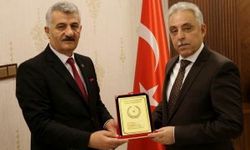 THK Başkanı Kahraman Vali Toprak'ı ziyaret etti