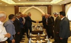 Aşiret mensuplarından Vali Toprak’a ziyaret