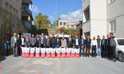 Hakkari'de çiftçilere buğday ve arpa tohumu dağıtıldı