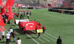 Hakkari'de, 100.Yıl Coşku ile kutlandı
