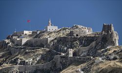 Van'da Süleyman Han Camisi yeniden inşa ediliyor