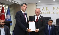 Adem Çatal AK Parti’den aday adayı oldu