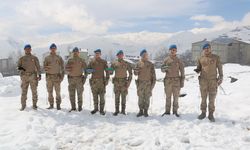Trabzon'dan Hakkari'ye asker için bere gönderdiler