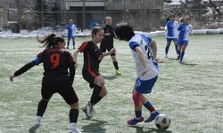 Yüksekova Kadın Futbol Takımı rakip tanımıyor