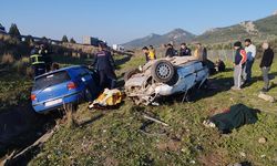 Adana'da otomobillerin çarpıştığı kazada 2 kişi öldü