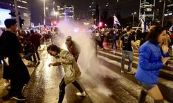 İsrailliler hükümetin istifası talebiyle sokaklara döküldü