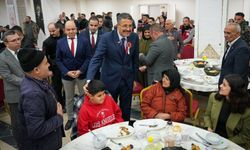 Vali Çelik, şehit yakınlarıyla iftarda bir araya geldi