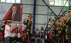 Askeri Bando Çukurca'da konser verdi
