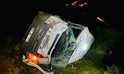 Siirt'te minibüs şarampole devrildi: 3 yaralı
