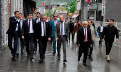 AK Partili Taşkıran Çukurca'da ziyaretlerde bulundu