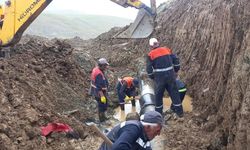 Hakkari'de 3 bin 500 rakımdaki su arızası giderildi