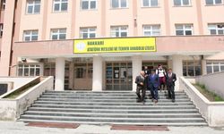 HAKKARİ ATATÜRK MESLEKİ VE TEKNİK ANADOLU LİSESİ-ÖĞRENCİ PANSİYONU İÇİN 262 GÜNLÜK 300 ÖĞRENCİ YEMEK HİZMETİ ALIMI