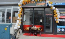 Hakkari’de Enfes Döner hizmete açıldı