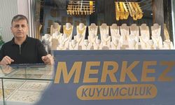 Yüksekova’da Merkez Kuyumculuk hizmete açıldı