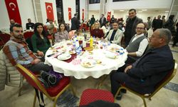 Hakkari Adliyesi personeli iftarda bir araya geldi