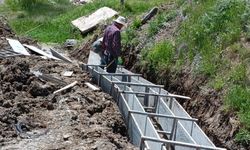 Hakkari'de Belediye ekiplerinin hafta sonu mesaisi