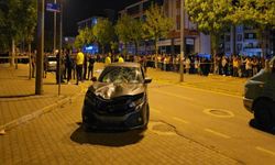 Otomobilin çarptığı iki kadın öldü