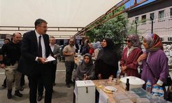 Hakkari'de  camii için Hayır çarşısı kuruldu