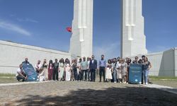 13 ülkeden gelen gençler Muş'un tarihi ve doğal güzelliklerini gezdi