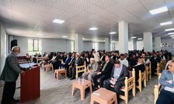 Şemdinli'de Peygamberi Anma ve Anlama konferansı gerçekleştirildi