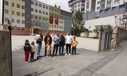 Hakkari’de vatandaşlar okul önlerinde yapılan düğünlere tepki gösterdi!