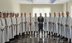 Derecik’te 21 hafız icazet aldı