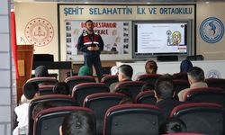Hakkari'de siber farkındalık eğitimi