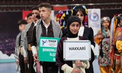Hakkari halk oyunlarında bölge şampiyonu oldu