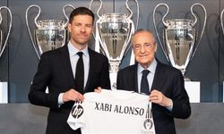Real Madrid, Xabi Alonso'yu basına tanıttı