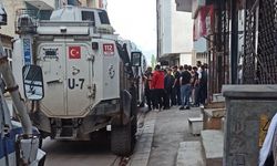 Hakkari'de bıçaklı kavga: 2 yaralı
