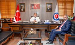 Başkan Demirci'den Rektör Gençcelep’e tebrik ziyaret