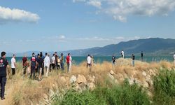 Aileleriyle piknik yapan 2 kuzenin önce terlikleri, sonra cansız bedenleri bulundu