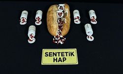 Ekmeğin arasına uyuşturucu gizleyen 2 zanlı yakalandı