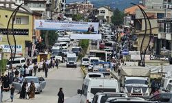 Şemdinli'de bayram öncesi alışveriş yoğunluğu