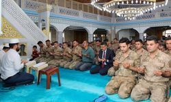 Hakkari'de şehitler için mevlit okutuldu
