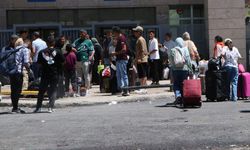 Hava sahası kapandı, geçişler Van-İran kara yoluyla yapılıyor